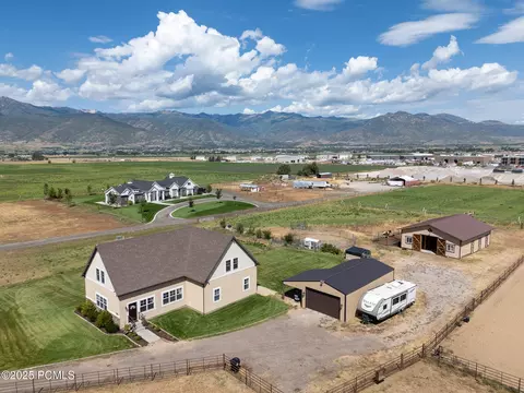 364 W 3000 S, Daniel, UT 84032
