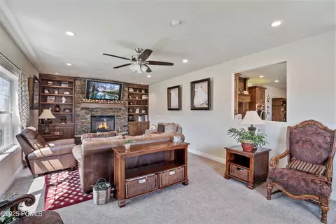 Living - 364 W 3000 S, Daniel, UT 84032 photo 2 of 3