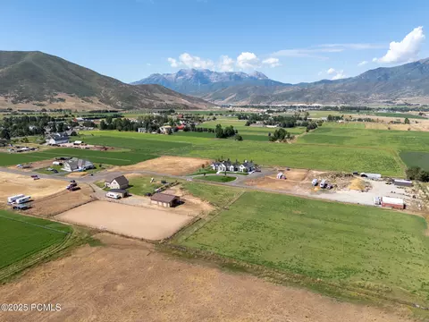 View/Area - 364 W 3000 S, Daniel, UT 84032 photo 4 of 8