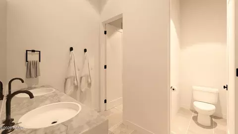 Bath - 846 W Schonerberg Loop #26, Midway, UT 84049 photo 4 of 5