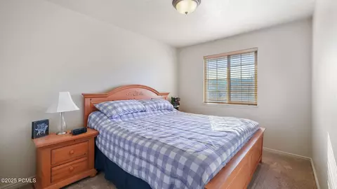 Bedroom - 890 E Hamlet Cir #N, Midway, UT 84049 photo 1 of 3