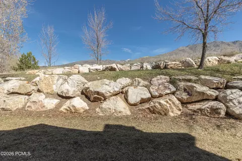 Exterior - 5168 E Fairview Loop UNIT C604, Eden, UT 84310 photo 4 of 8