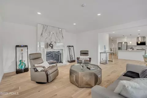 Living - 2768 E 1500, Bountiful, UT 84010 photo 2 of 8