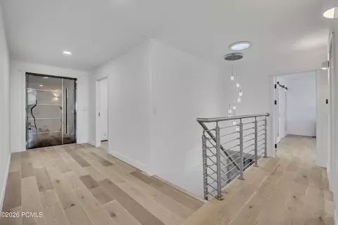 Entry Way - 2768 E 1500, Bountiful, UT 84010 photo 3 of 7