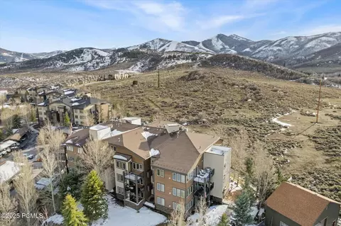 6749 N 2200 W #B302, Park City, UT 84098