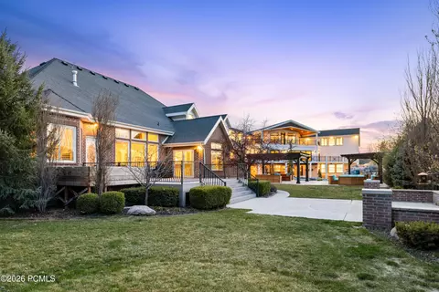Exterior - 1263 E Chapman Ct, Alpine, UT 84004 photo 10 of 17