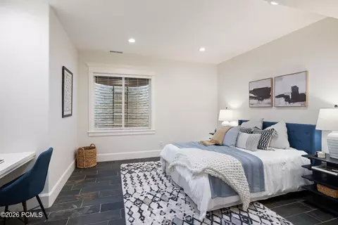 Bedroom - 1263 E Chapman Ct, Alpine, UT 84004 photo 6 of 10