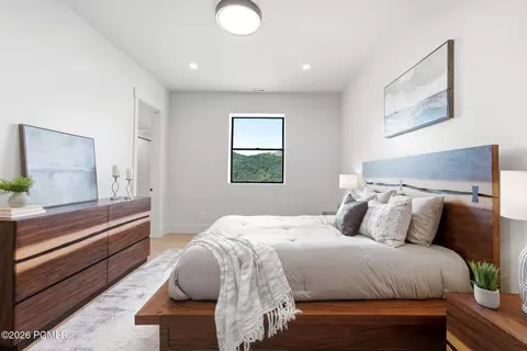 Bedroom - 11321 N Soaring Hawk Ln, Hideout, UT 84036 photo 5 of 8