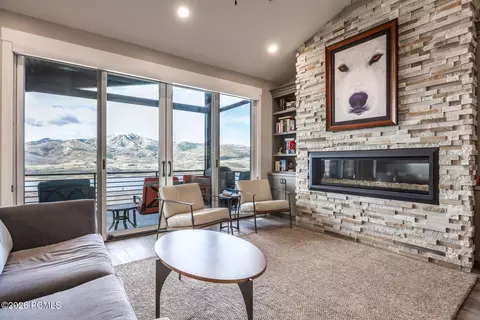 Living - 11258 N Shoreline Ct, Hideout, UT 84036 photo 1 of 3