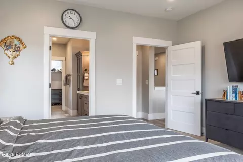 Bedroom - 11258 N Shoreline Ct, Hideout, UT 84036 photo 4 of 7