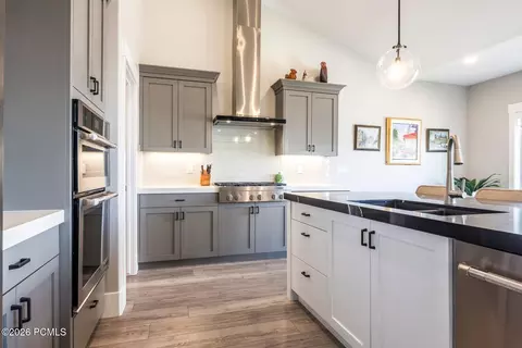 Kitchen - 11258 N Shoreline Ct, Hideout, UT 84036 photo 1 of 6