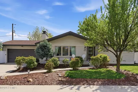 960 E Sagehill Dr, Millcreek, UT 84124