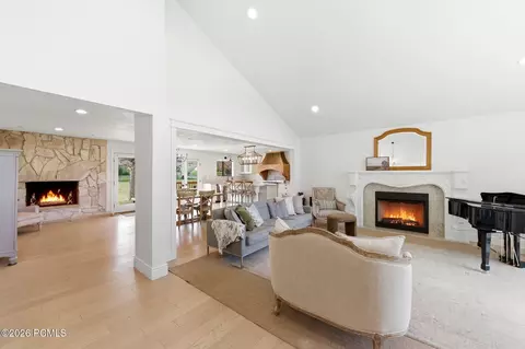 880 Stringtown Rd, Midway, UT 84049