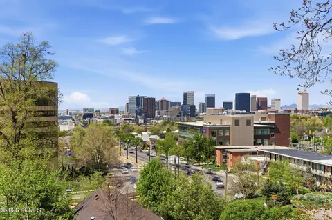 1032 E 400 South S #301B, Salt Lake City, UT 84102