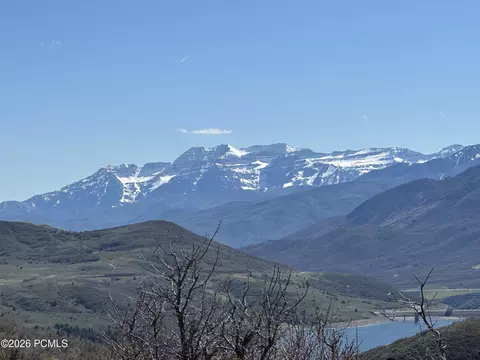 1802 E Daybreak Ct #DS-16, Kamas, UT 84036