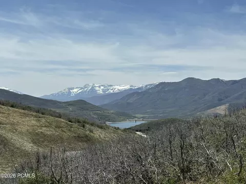 1802 E Daybreak Ct #DS-16, Kamas, UT 84036