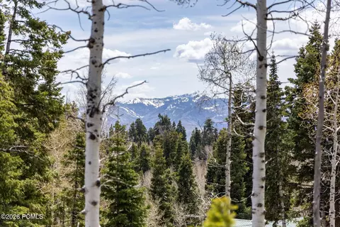 2664 Iroquois Loop, Wanship, UT 84017