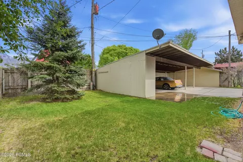 Exterior - 1171 S 100 East E, Orem, UT 84058 photo 6 of 8
