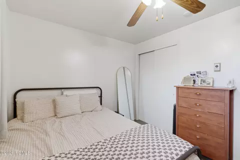 Bedroom - 1171 S 100 East E, Orem, UT 84058 photo 3 of 4