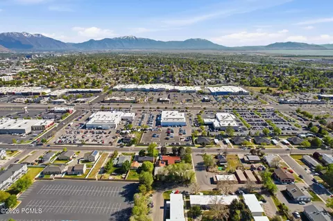 View/Area - 1171 S 100 East E, Orem, UT 84058 photo 9 of 12