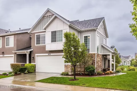 1879 W Trail Heights Dr, Riverton, UT 84065