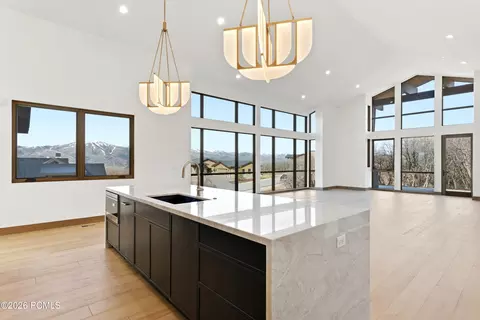 11004 N Wrangler Cir, Hideout, UT 84036