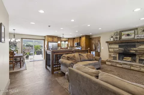 Living - 781 W 3000 South S, Daniel, UT 84032 photo 2 of 2