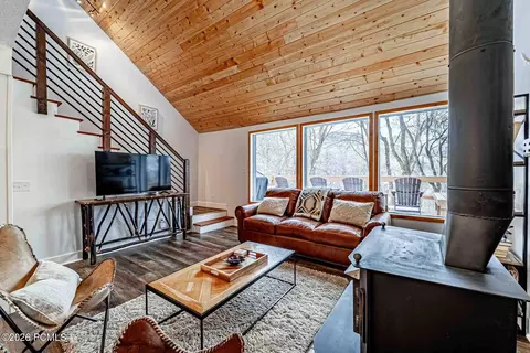 Living - 1423 W Basel Dr, Midway, UT 84049 photo 1 of 6