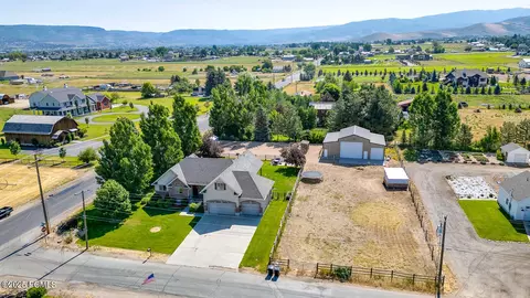 3035 S Big Hollow Rd, Daniel, UT 84032