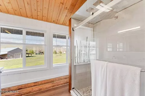 Bath - 5402 N 750, Oakley, UT 84055 photo 6 of 6