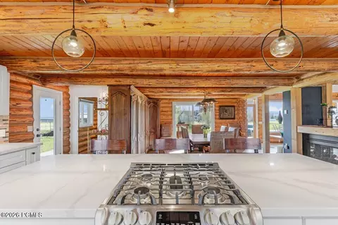 Kitchen - 5402 N 750, Oakley, UT 84055 photo 4 of 5