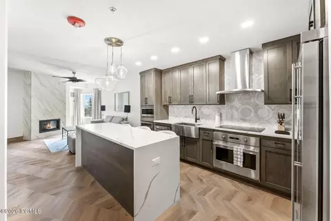 3000 Canyons Resort Dr #3505, Park City, UT 84098