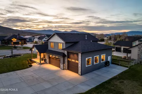 862 W Hilltop Ct, Francis, UT 84036