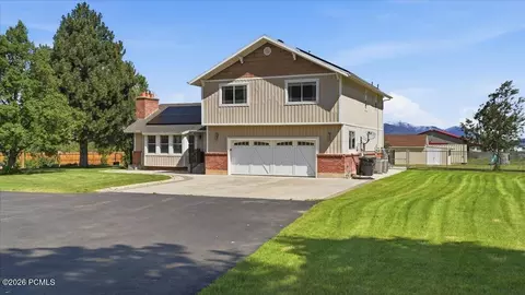 Exterior - 702 W 3000 South S, Heber City, UT 84032 photo 2 of 8