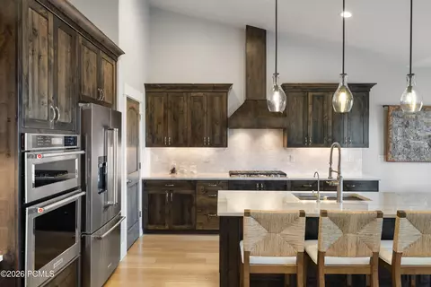 Kitchen - 1737 E Viewside Cir, Hideout, UT 84036 photo 2 of 3