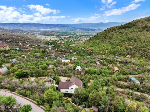 View/Area - 1121 N Willow Ln, Midway, UT 84049 photo 9 of 15