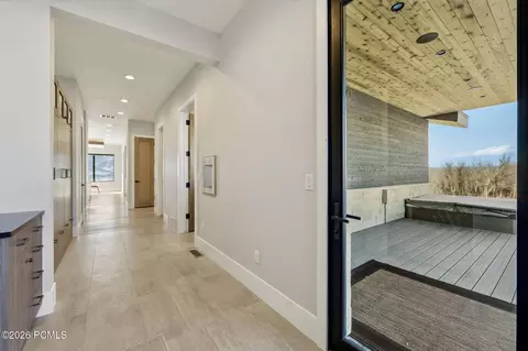 Entry Way - 1105 E Longview Dr, Hideout, UT 84036 photo 7 of 10