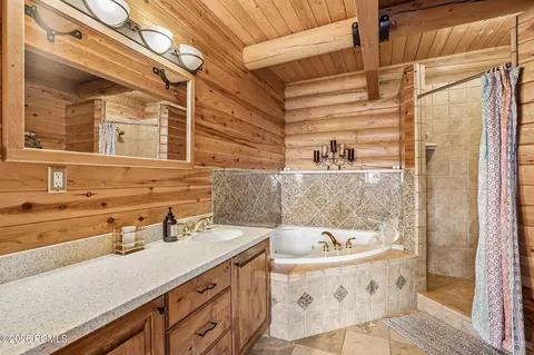 Bath - 155 E Valley Vw, Wanship, UT 84017 photo 1 of 3