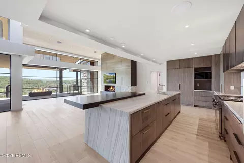 Kitchen - 2173 E Indi Loop, Kamas, UT 84036 photo 2 of 8