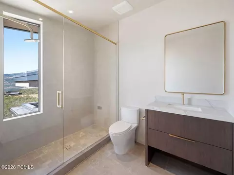 Bath - 2173 E Indi Loop, Kamas, UT 84036 photo 6 of 11
