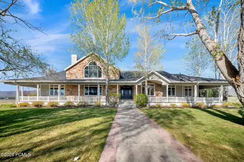 1910 E Creekside Ct, Heber City, UT 84032