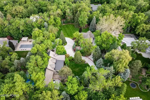 View/Area - 2400 E Walker Ln, Holladay, UT 84117 photo 2 of 2