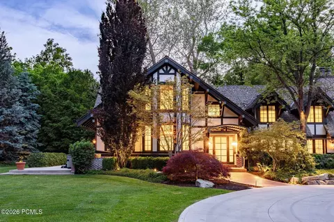 Exterior - 2400 E Walker Ln, Holladay, UT 84117 photo 19 of 32