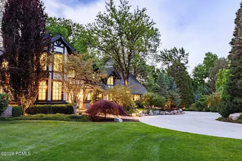 Exterior - 2400 E Walker Ln, Holladay, UT 84117 photo 18 of 32