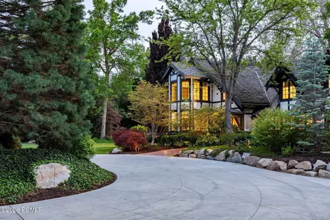Exterior - 2400 E Walker Ln, Holladay, UT 84117 photo 12 of 32
