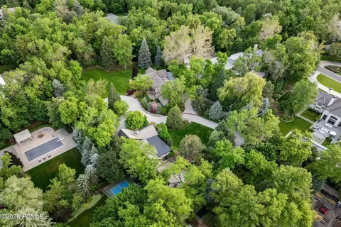 View/Area - 2400 E Walker Ln, Holladay, UT 84117 photo 1 of 2