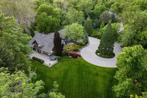 Exterior - 2400 E Walker Ln, Holladay, UT 84117 photo 26 of 32