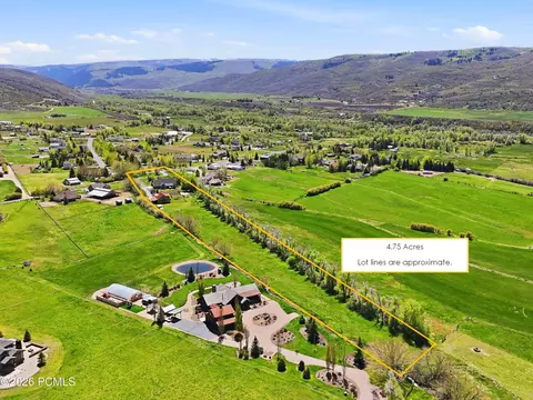 2885 Elk Meadows Dr, Woodland, UT 84036