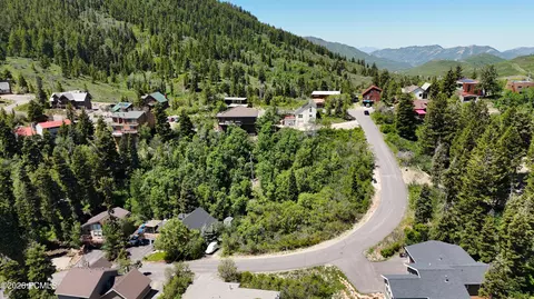 130 Crestview Ln, Park City, UT 84098
