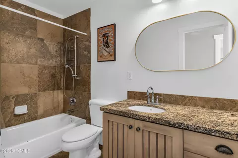 Bath - 430 E 600 South S, Kamas, UT 84036 photo 4 of 5